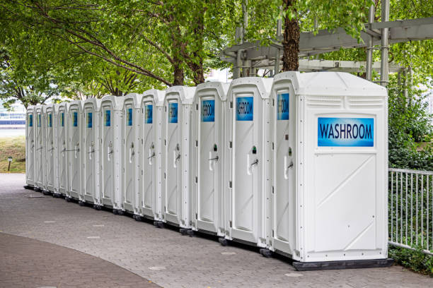 Portable Toilet Options We Offer in Lake Secession, SC